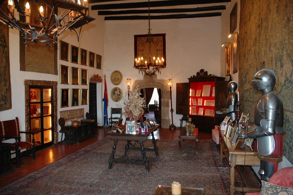 Casa Con Chimenea Y Vista Al Valle - Cal Valeriet Montsonis Bagian luar foto