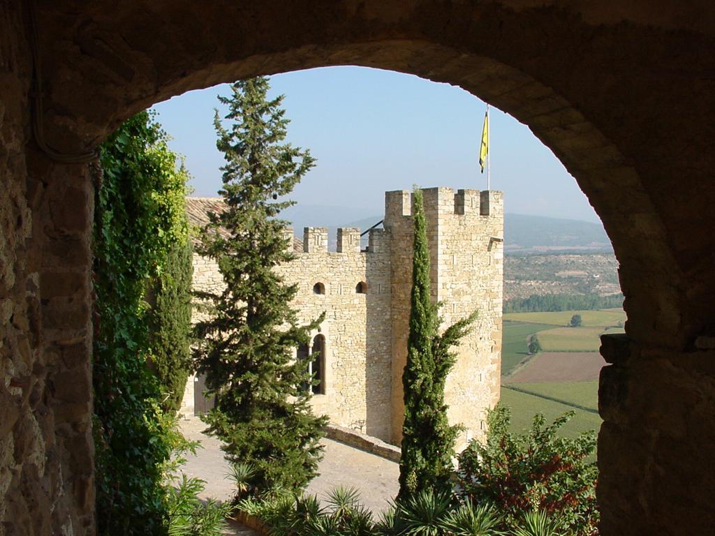 Casa Con Chimenea Y Vista Al Valle - Cal Valeriet Montsonis Bagian luar foto